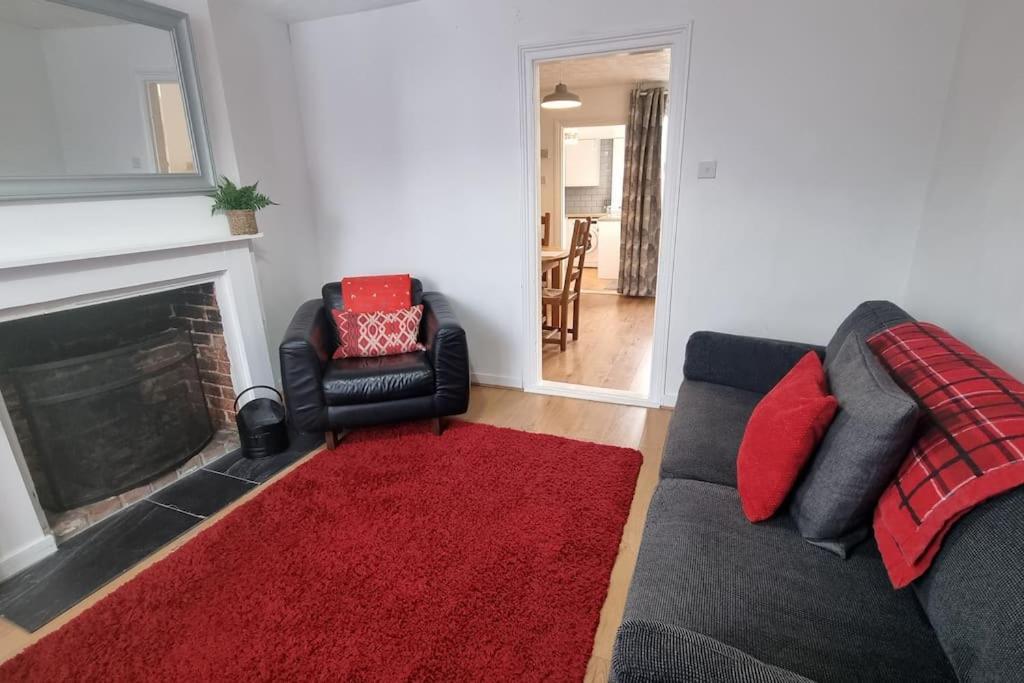 Entire House With Garden & Parking Nr Ashford Int Villa Exterior photo